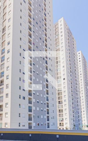 Apartamento para alugar com 46m², 2 quartos e 1 vagaFachada