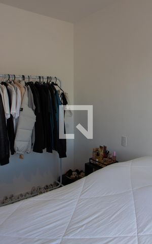 Apartamento à venda com 57m², 2 quartos e 1 vaga Apartamento à venda com 57m², 2 quartos e 1 vagaSuíte