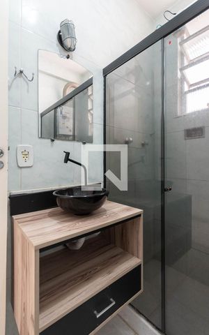 Apartamento para alugar com 90m², 3 quartos e sem vagaBanheiro