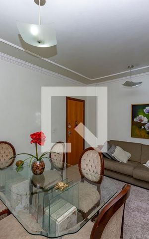 Apartamento à venda com 114m², 3 quartos e 2 vagas Apartamento à venda com 114m², 3 quartos e 2 vagasSala