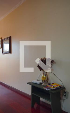Apartamento à venda com 76m², 2 quartos e 1 vagaSala