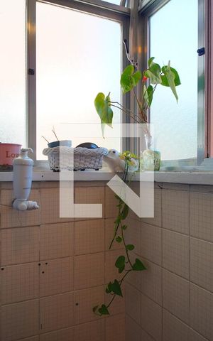 Apartamento à venda com 76m², 2 quartos e 1 vagaÁrea de Serviço