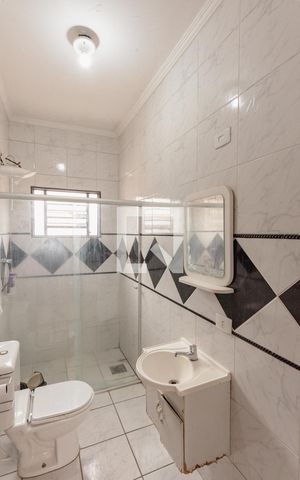 Casa à venda com 300m², 3 quartos e 4 vagasBanheiro