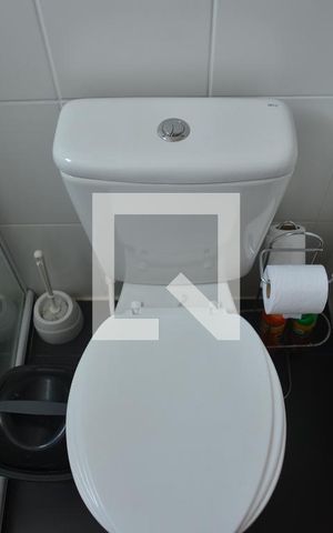 Apartamento à venda com 51m², 2 quartos e 1 vagaBanheiro Social