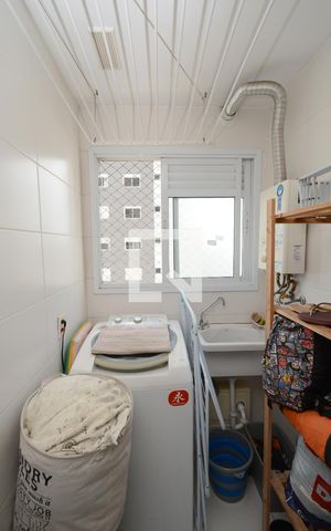 Apartamento à venda com 61m², 2 quartos e 1 vagaÁrea de Serviço