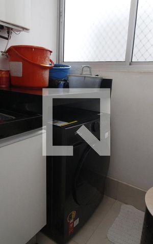 Apartamento à venda com 63m², 2 quartos e 1 vagaÁrea de Serviço