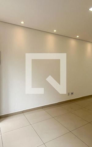 Casa à venda com 127m², 2 quartos e 3 vagas Casa à venda com 127m², 2 quartos e 3 vagasSala