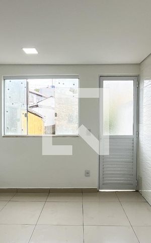 Casa à venda com 127m², 2 quartos e 3 vagas Casa à venda com 127m², 2 quartos e 3 vagasCozinha