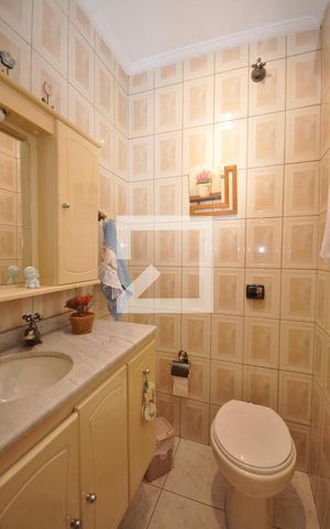 Casa à venda com 300m², 7 quartos e 4 vagasLavabo