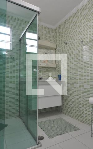Casa à venda com 300m², 7 quartos e 4 vagasBanheiro 3