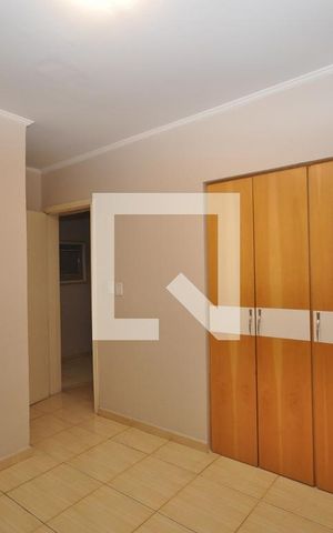 Casa à venda com 300m², 7 quartos e 4 vagasQuarto 5