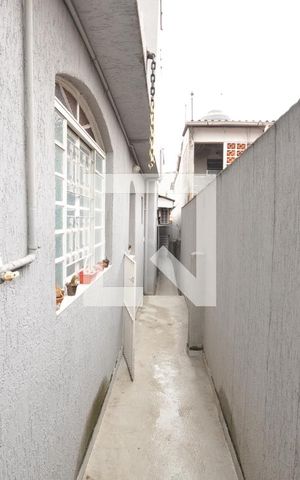 Casa à venda com 300m², 7 quartos e 4 vagasCorredor