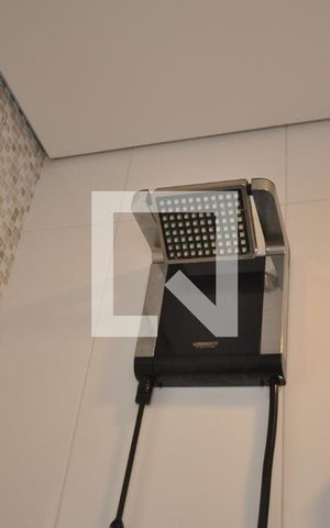 Casa à venda com 300m², 7 quartos e 4 vagasBanheiro 2