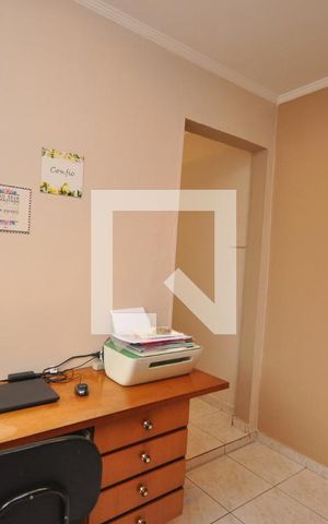 Casa à venda com 300m², 7 quartos e 4 vagasEscritório