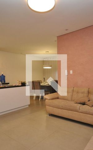 Casa à venda com 300m², 7 quartos e 4 vagasSala 1