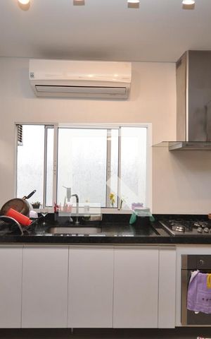 Casa à venda com 300m², 7 quartos e 4 vagasCozinha