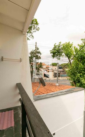 Casa à venda com 80m², 2 quartos e 1 vaga Casa à venda com 80m², 2 quartos e 1 vagaSacada Quarto 3