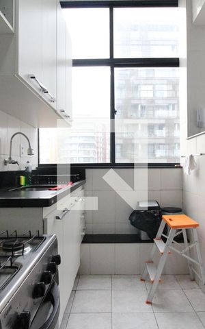 Apartamento para alugar com 90m², 3 quartos e 1 vaga Apartamento para alugar com 90m², 3 quartos e 1 vagaCozinha e Área de Serviço
