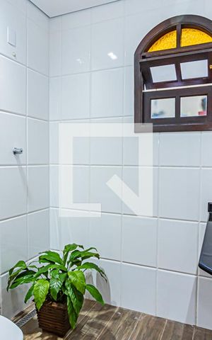 Casa para alugar com 280m², 3 quartos e 2 vagas Casa para alugar com 280m², 3 quartos e 2 vagasLavabo