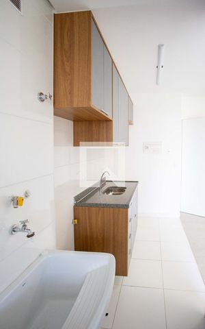 Apartamento para alugar com 45m², 2 quartos e 1 vagaÁrea comum