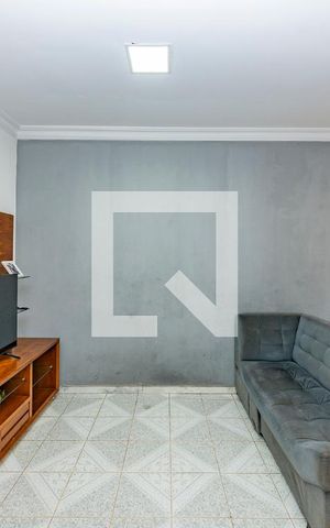 Casa à venda com 360m², 4 quartos e 4 vagas Casa à venda com 360m², 4 quartos e 4 vagasSala