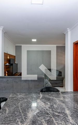 Casa à venda com 360m², 4 quartos e 4 vagas Casa à venda com 360m², 4 quartos e 4 vagasSala