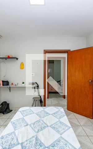 Casa à venda com 360m², 4 quartos e 4 vagas Casa à venda com 360m², 4 quartos e 4 vagasQuarto 2