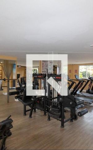 Apartamento à venda com 48m², 2 quartos e 1 vaga Apartamento à venda com 48m², 2 quartos e 1 vagaAcademia