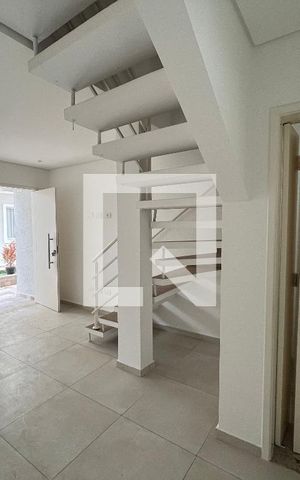 Casa de condomínio para alugar com 68m², 2 quartos e 1 vaga Casa de condomínio para alugar com 68m², 2 quartos e 1 vagaSala