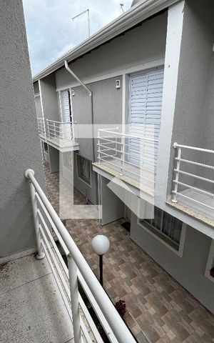 Casa de condomínio para alugar com 68m², 2 quartos e 1 vaga Casa de condomínio para alugar com 68m², 2 quartos e 1 vagaQuarto com varanda
