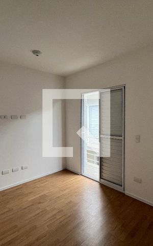 Casa de condomínio para alugar com 68m², 2 quartos e 1 vaga Casa de condomínio para alugar com 68m², 2 quartos e 1 vagaQuarto com varanda