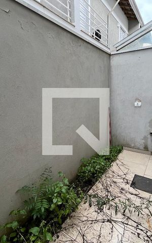 Casa de condomínio para alugar com 68m², 2 quartos e 1 vaga Casa de condomínio para alugar com 68m², 2 quartos e 1 vagaQuintal