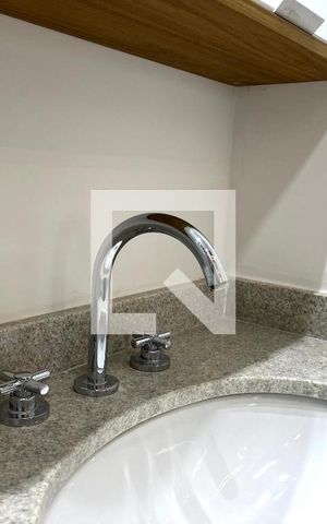 Apartamento para alugar com 29m², 1 quarto e sem vaga Apartamento para alugar com 29m², 1 quarto e sem vagaBanheiro da Suíte