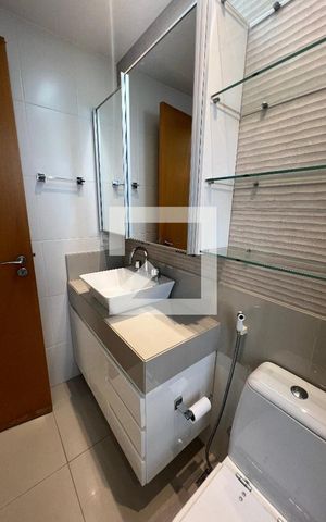 Apartamento à venda com 78m², 2 quartos e 2 vagas Apartamento à venda com 78m², 2 quartos e 2 vagasBanheiro
