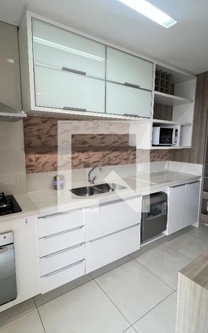 Apartamento à venda com 78m², 2 quartos e 2 vagas Apartamento à venda com 78m², 2 quartos e 2 vagasCozinha
