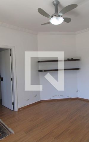 Casa à venda com 600m², 4 quartos e 8 vagasSuíte 1