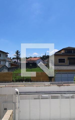 Casa à venda com 600m², 4 quartos e 8 vagasVista da sacada da suíte 1