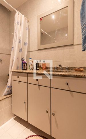 Apartamento à venda com 84m², 2 quartos e 1 vagaBanheiro