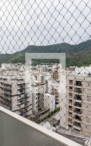 Apartamento à venda com 84m², 2 quartos e 1 vagaVaranda da Suíte