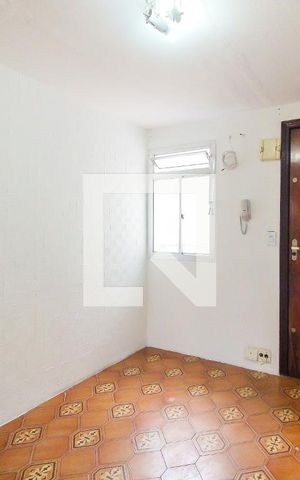 Apartamento à venda com 60m², 2 quartos e 1 vaga Apartamento à venda com 60m², 2 quartos e 1 vagaSala
