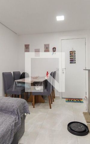 Apartamento para alugar com 42m², 2 quartos e sem vaga Apartamento para alugar com 42m², 2 quartos e sem vagaSala