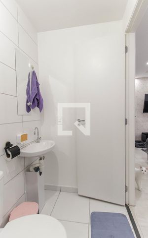 Apartamento para alugar com 42m², 2 quartos e sem vaga Apartamento para alugar com 42m², 2 quartos e sem vagaBanheiro