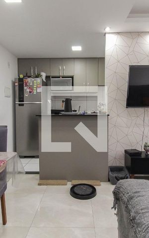 Apartamento para alugar com 42m², 2 quartos e sem vaga Apartamento para alugar com 42m², 2 quartos e sem vagaSala