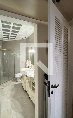 Casa de condomínio para alugar com 320m², 3 quartos e 3 vagasQuarto