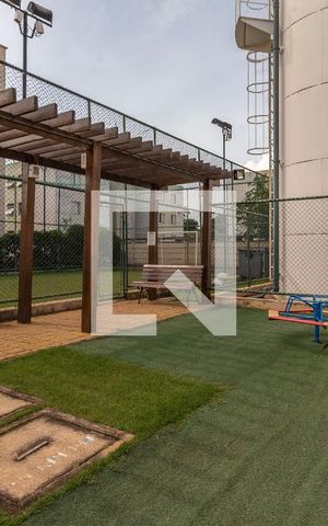 Apartamento à venda com 48m², 2 quartos e 1 vaga Apartamento à venda com 48m², 2 quartos e 1 vagaÁrea comum - Playground