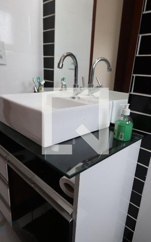 Casa à venda com 100m², 3 quartos e sem vagaBanheiro Social