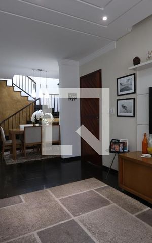 Casa à venda com 100m², 3 quartos e sem vagaSala