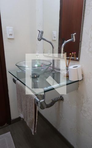 Casa à venda com 100m², 3 quartos e sem vagaLavabo
