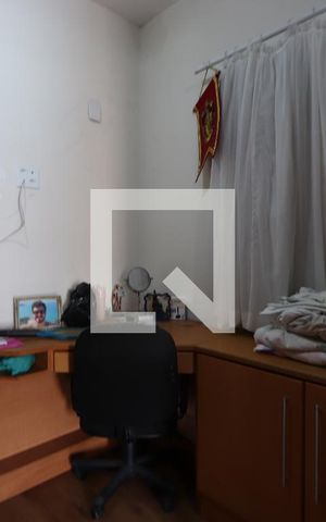 Casa à venda com 100m², 3 quartos e sem vagaQuarto 2 (closet)