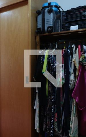Casa à venda com 100m², 3 quartos e sem vagaQuarto 2 (closet)